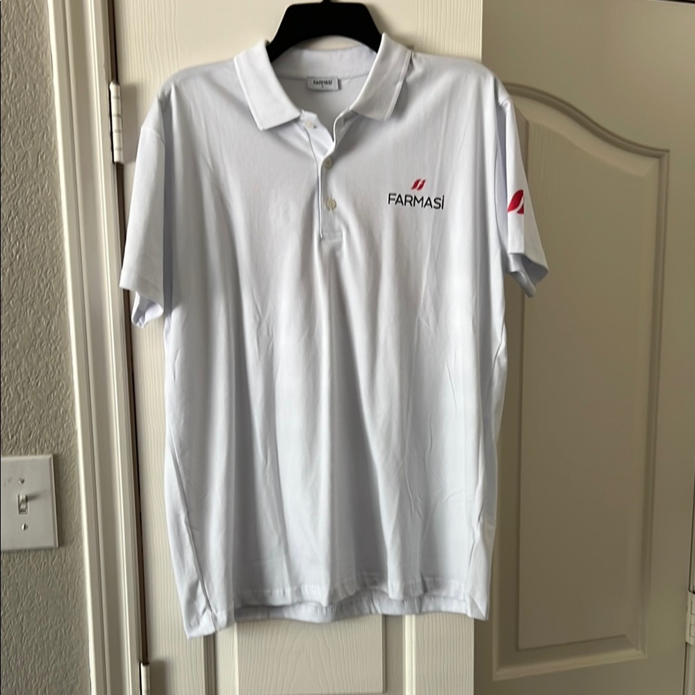 Farmasi White Polo Shirt 🤍🩷